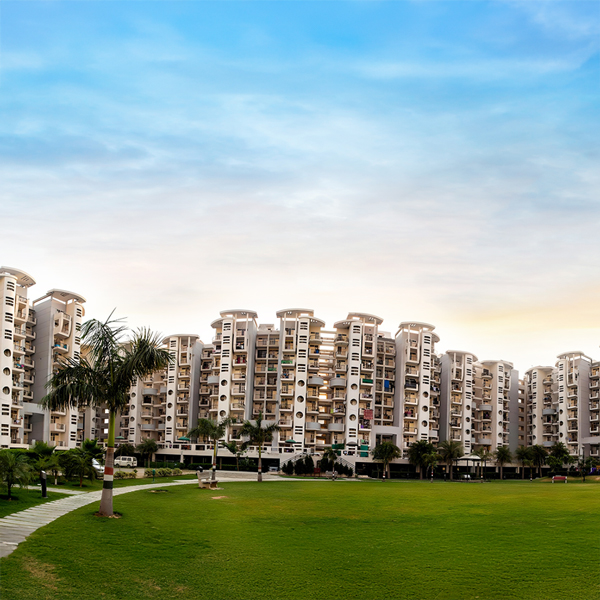 OMAXE HEIGHTS residential property on propfynd